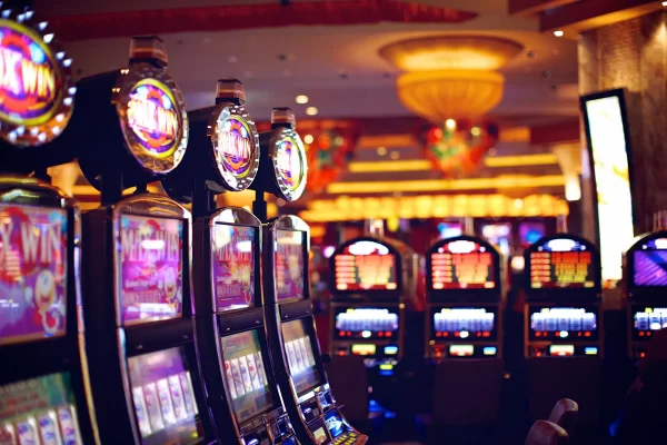 Techniques for withdrawing money from playing online slots for free credit